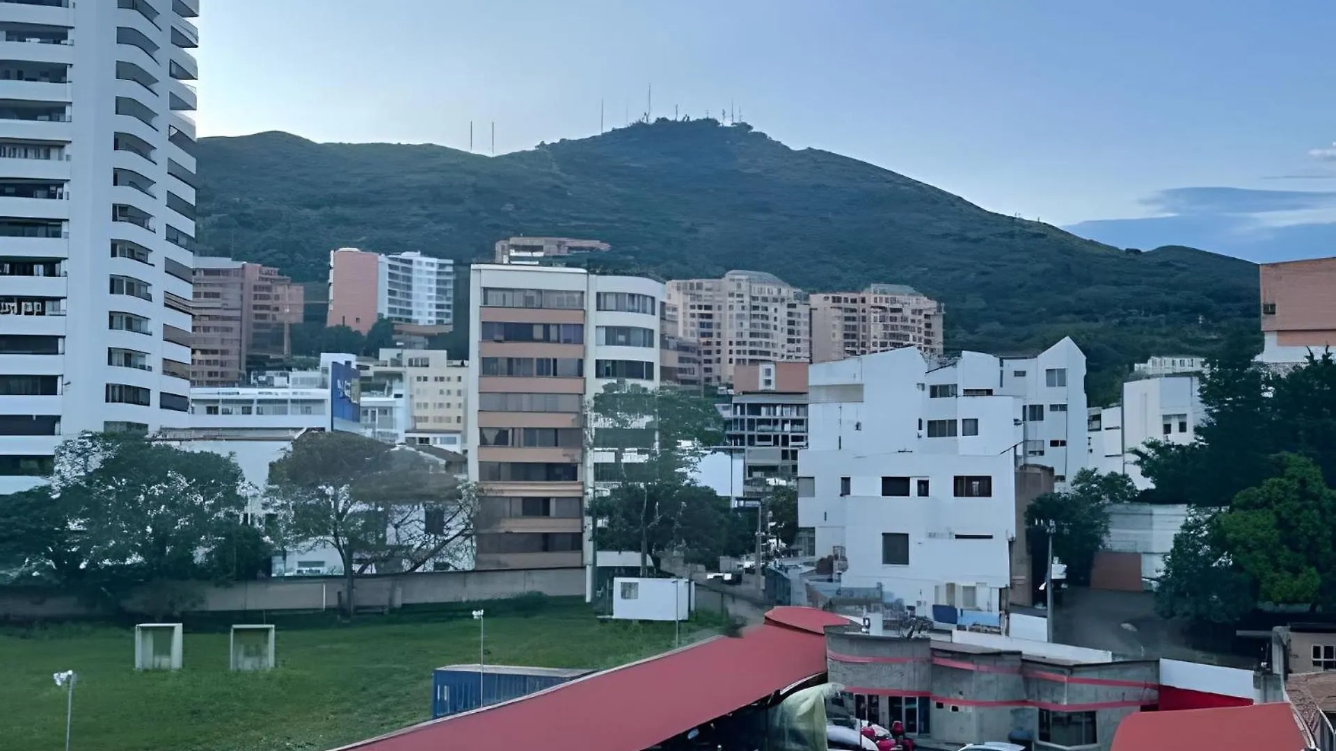 Duplex Con Vista A La Montana Lejlighed Cali 0*,